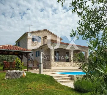 ISTRA, KAŠTELIR - Kamena ljepotica s bazenom - Krančići, Kaštelir - Labinci