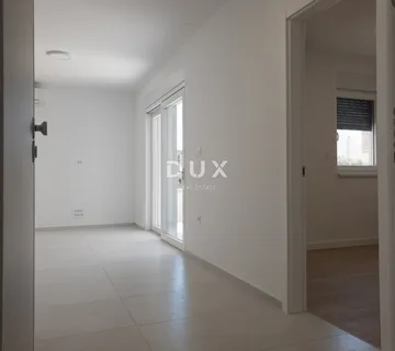 Vodice, Stablinac, dvosobni stan u prizemlju, 54 m², novogradnja