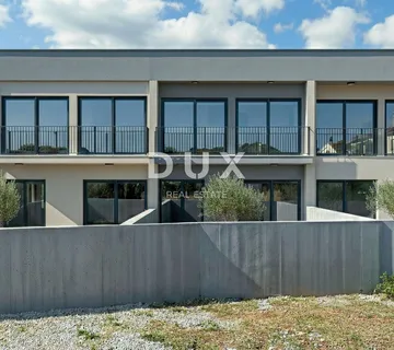 OTOK RAB, BARBAT – Moderna novogradnja - stan 200m od mora s vrtom i dva parkirna mjesta - Barbat na Rabu, Rab