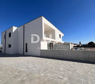 ŠIBENIK, VODICE - Stan S4 u novogradnji na odličnoj lokaciji