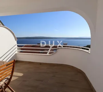 CRIKVENICA, DRAMALJ - Atraktivan dvoetažni stan s pogledom na more, 300 m od mora - Dramalj, Crikvenica