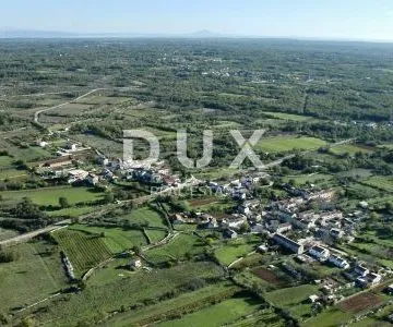 ISTRA, SVETVINČENAT- Poljoprivredno zemljište u naseljenoj zoni - cover