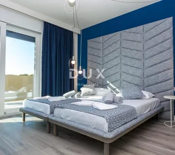 OTOK PAG, NOVALJA - Vrhunska investicija: luksuzna vila s bazenom i pogledom na more - cover