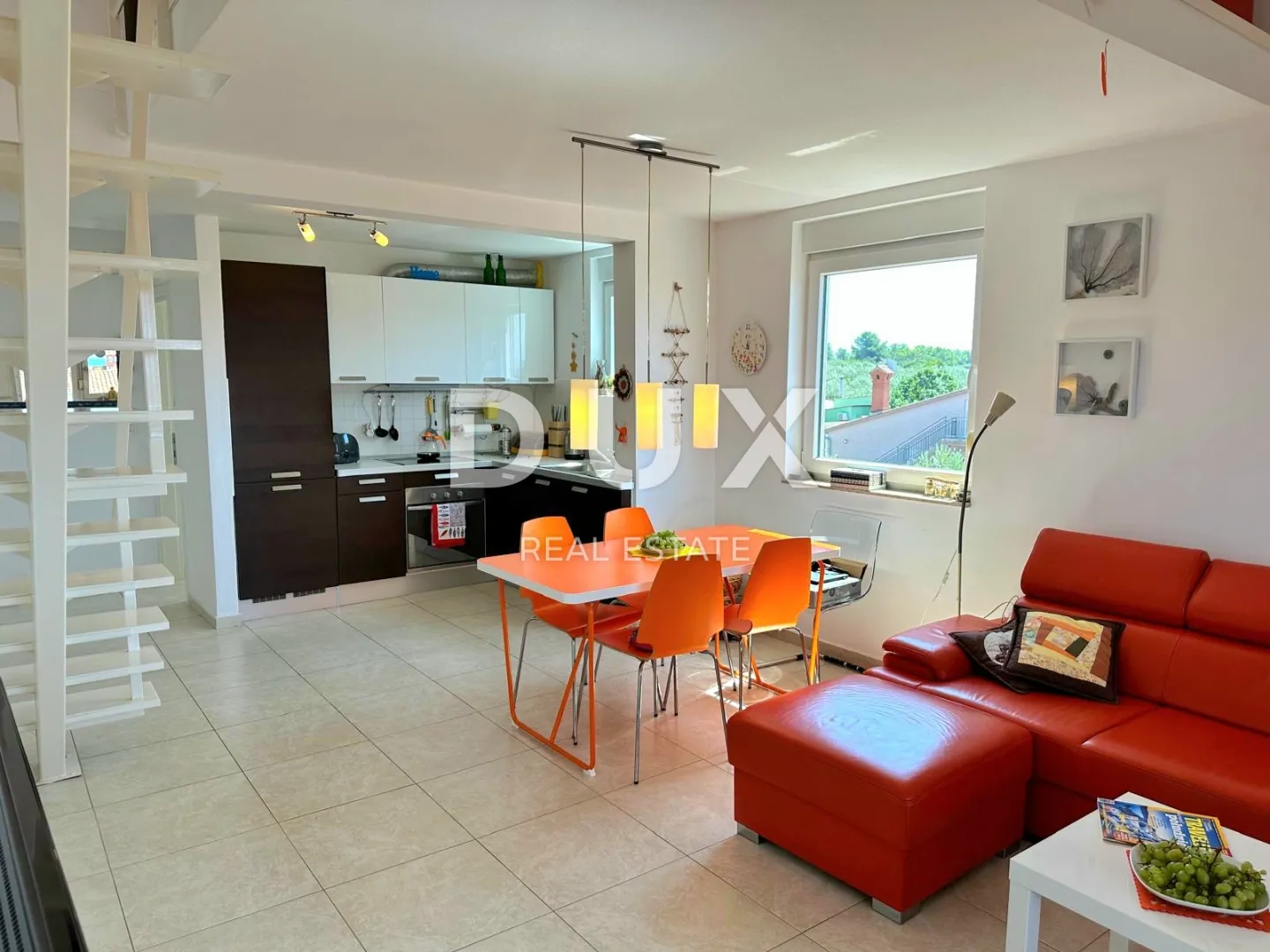 ISTRA, PEROJ - Penthouse sa otvorenim pogledom na more - cover