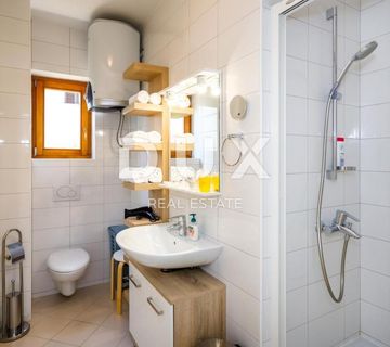Otok Krk - Luxuzni apartman u novogradnji prvi red do mora! - cover