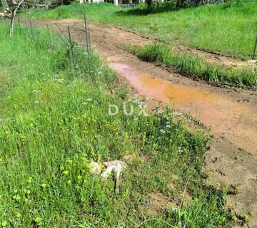 ISTRA, PEROJ - Atraktivna građevinska parcela - cover