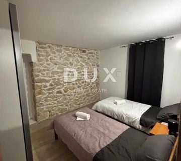 ZADAR, VRSI - kuća u centru - cover