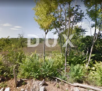 PRIVLAKA - građevinsko zemljište - cover