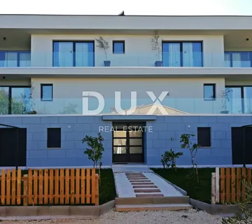 ISTRA, RABAC - Luksuzna kuća s pogledom na more - cover