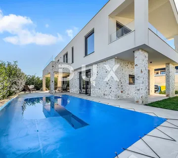 ISTRA, RABAC - Ekskluzivna novoizgrađena vila sa spektakularnim pogledom na more - cover