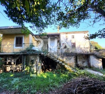 ISTRA, PIĆAN - Dva kamena objekta s pripadajućom okućnicom - cover
