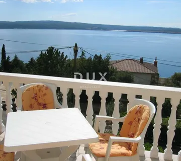 CRIKVENICA, DRAMALJ - Odlična apartmanska kuća 130 m od mora - cover