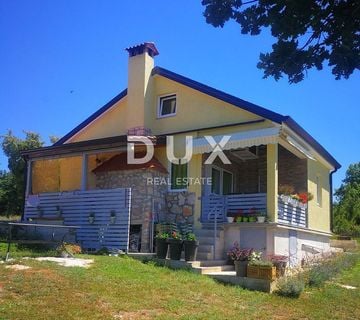 ISTRA, POREČ - Vikendica na prostranoj okućnici - cover