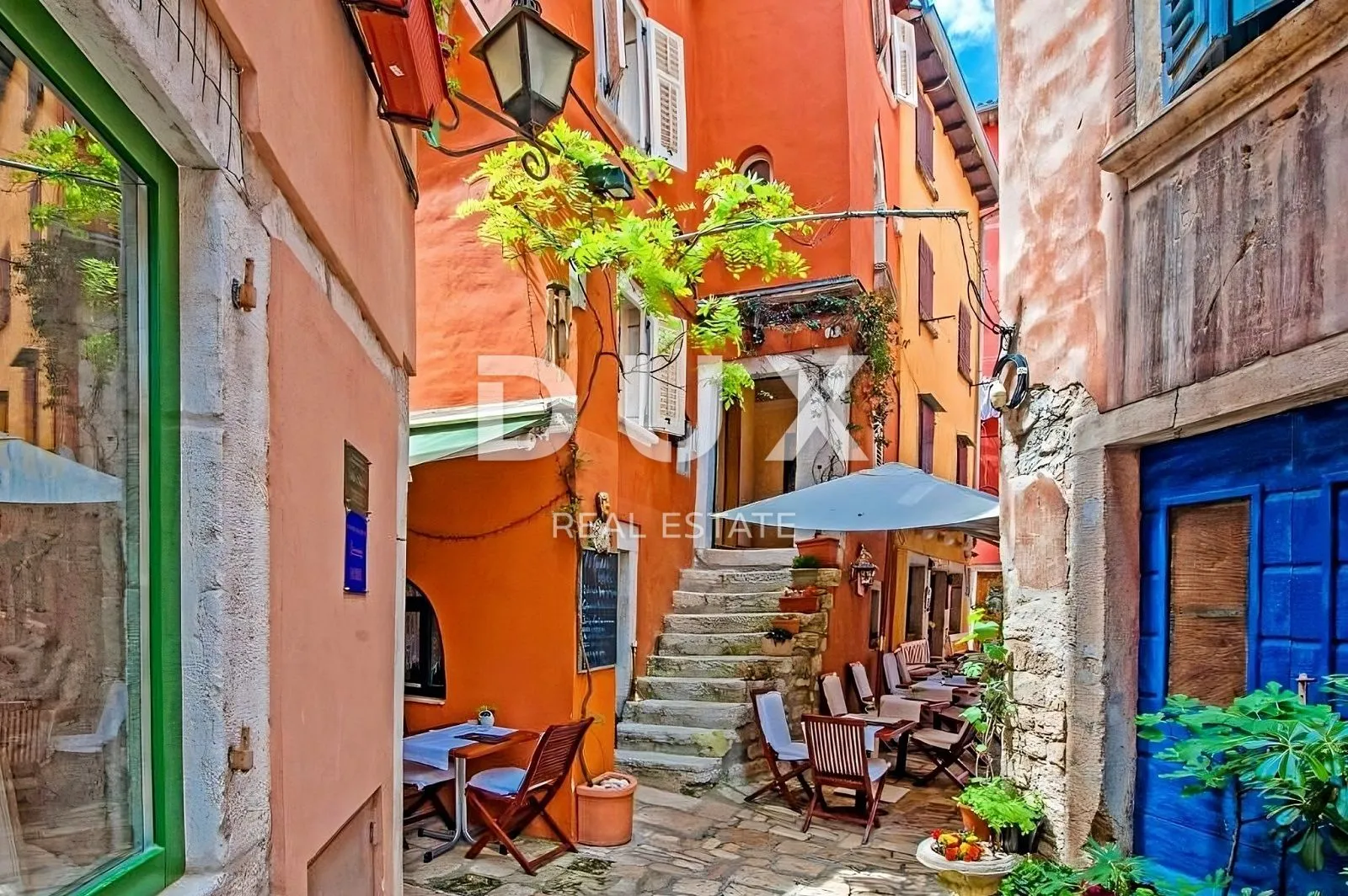 ISTRA, ROVINJ - Šest apartmana u starogradskoj jezgri - cover