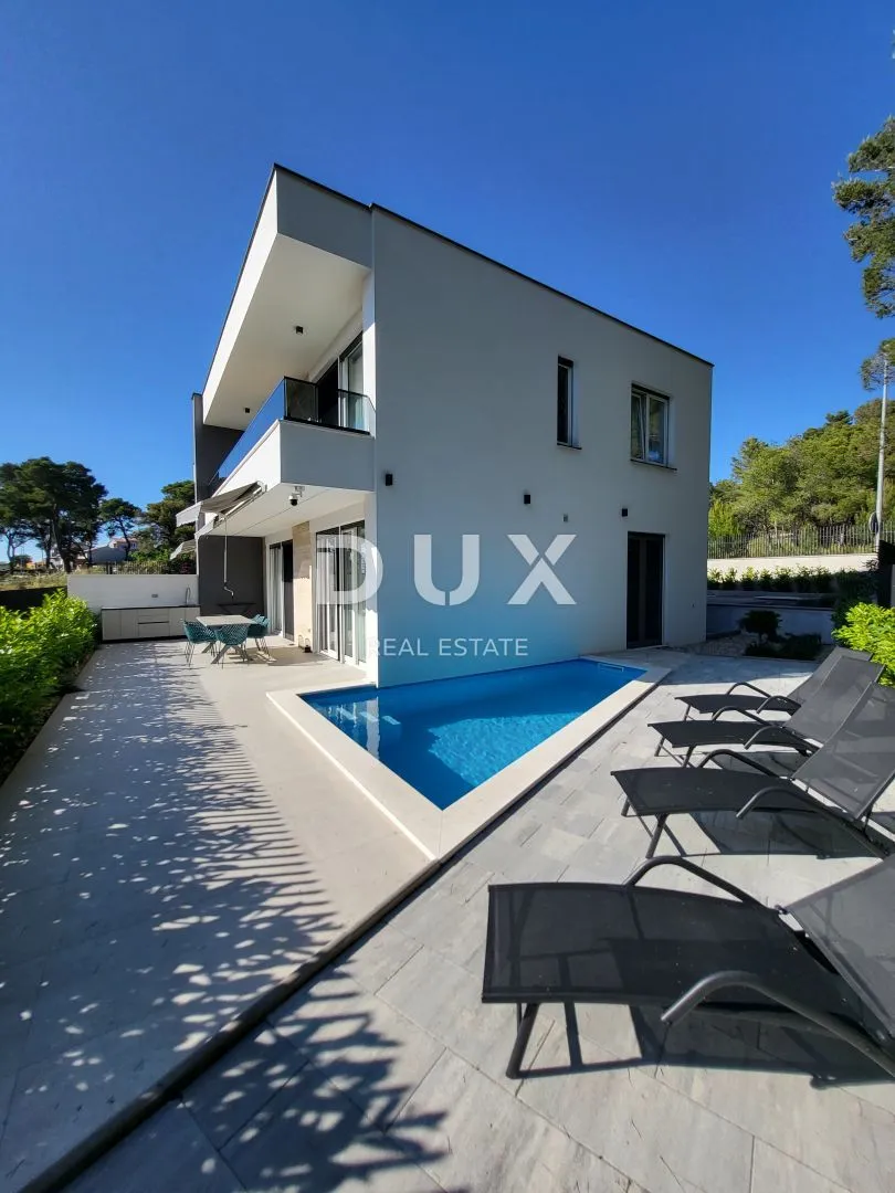 ZADAR, BIBINJE - Luksuzna villa novogradnja - cover