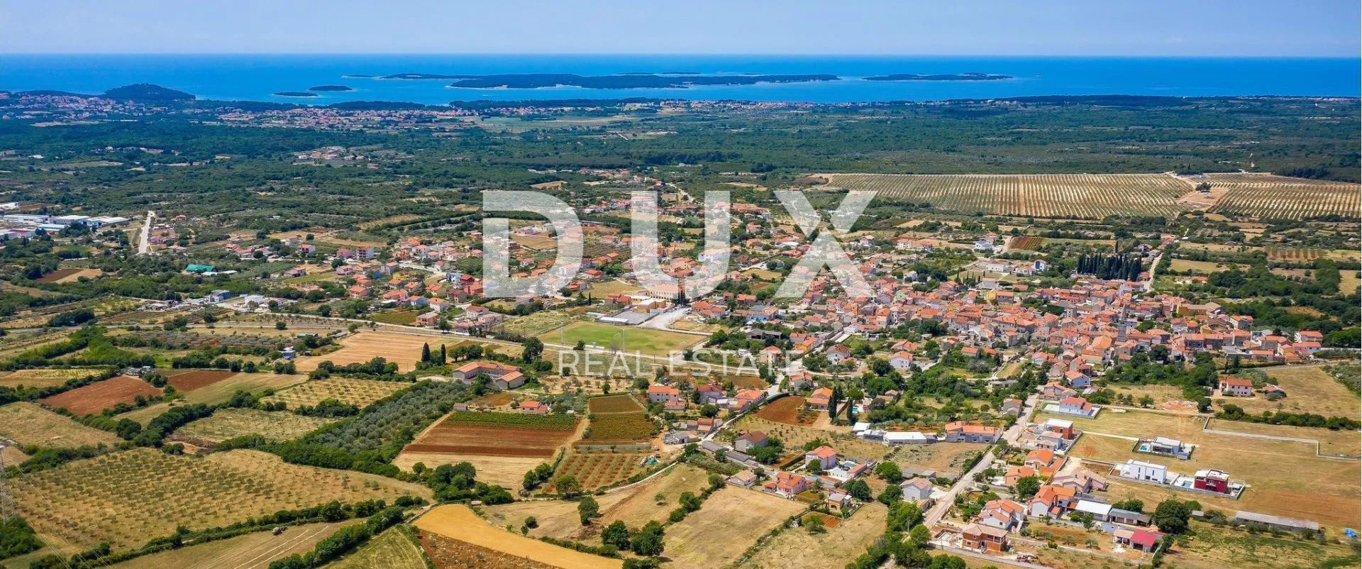 ISTRA, VODNJAN Vikend zemljišta - 5km od plaže - cover