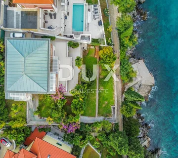 OPATIJA, CENTAR - vila prvi red do mora blizu centra Opatije - cover