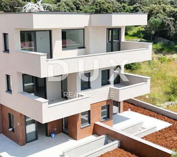 NOVALJA, JAKIŠNICA - Apartman 66m2 na prvom katu s predivnim pogledom na more - cover