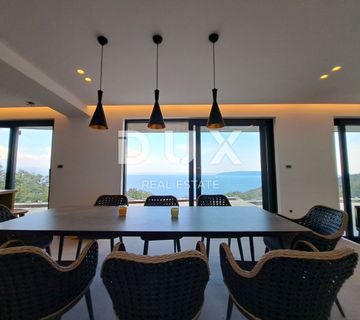 OPATIJA, MEDVEJA - Vila s panoramskim pogledom i bazenom - cover