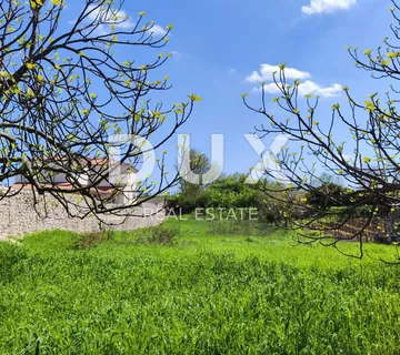 ISTRA, BARBAN - Građevinsko zemljište u centru naselja - cover