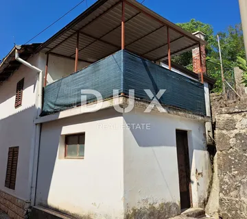 OPATIJA - PRILIKA - autohtona kuća blizu centra  - cover