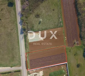ISTRA, PULA Građevinsko zemljište 1341 m2! - cover