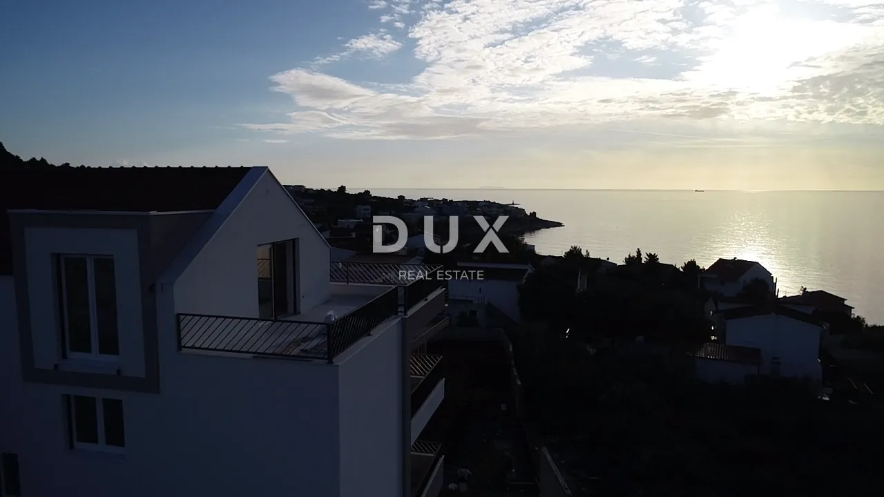 ROGOZNICA, STIVAŠNICA – Penthouse s fenomenalnim pogledom na more - cover