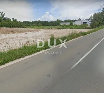 JURDANI, MATULJI, BRGUD- građevinsko zemljište 11000m2 (6000m2 građevinsko) za halu/ poslovnu / poslovno-stambenu namjenu - cover