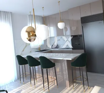 TROGIR, ČIOVO - penthouse u blizu plaže - cover