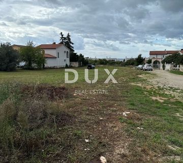 ISTRA, PEROJ - Građevinsko zemljište s impozantnim pogledom na more - cover