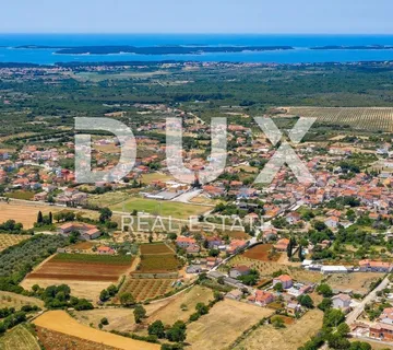 ISTRA, VODNJAN Vikend zemljišta - 5km od plaže - cover