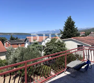 ZADAR, KARIN GORNJI - Prostrana kuća 200 m od mora - cover