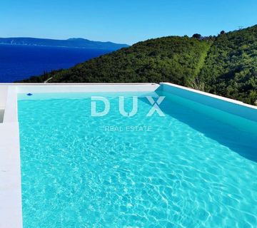 OPATIJA, MEDVEJA- villa 100m2 s  bazenom i panoramskim pogledom na more + okoliš 815m2 - cover