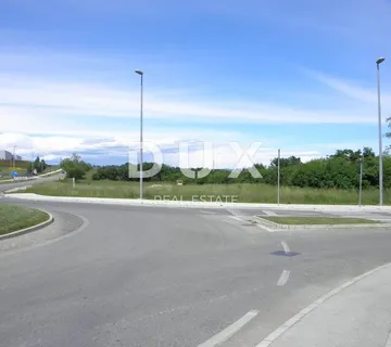 LABIN industrijska zona - hala ili trgovački centar - cover