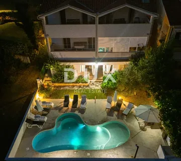 ISTRA, VALBANDON - Kuća sa 7 apartmana! - cover
