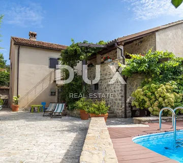 ISTRA, GRAČIŠĆE - 3 kamene kuće s bazenom u starogradskoj jezgri - cover