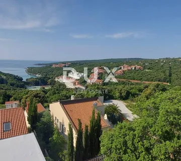 ISTRA, DUGA UVALA - Penthouse s panoramskim pogledom na more - cover