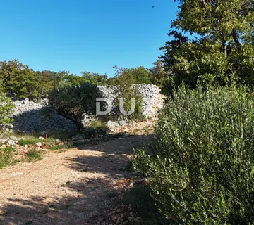 OTOK KRK, GRAD KRK - Građevinska parcela s pogledom na grad - cover