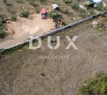 NIN - Građevinsko zemljište 543m² - cover