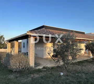 ZADAR, MURVICA - Moderna kuća s prostranim dvorištem - Novogradnja! - cover