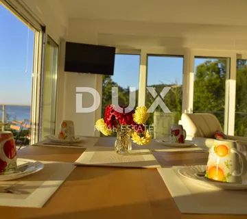 OPATIJA, LOVRAN - villa 387m2 s panoramskim pogledom na more i bazenom + okoliš 1200m2 - cover