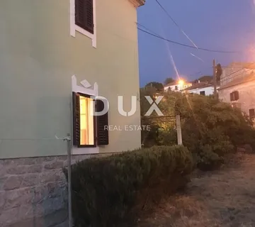 OTOK VRGADA - lijepa samostojeća kuća blizu mora - cover