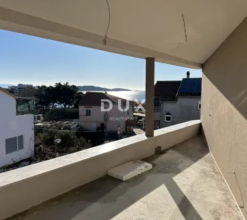 ŠIBENIK, VODICE – Penthouse, lift, pogled na more, 100m od plaže - cover
