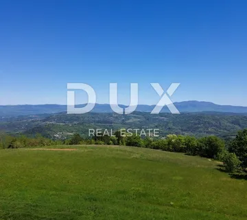 ISTRA,ZAMASK - Tri građevinska zemljišta s dozvolama za gradnju tri vila s bazenom, spektakularan pogled! - cover