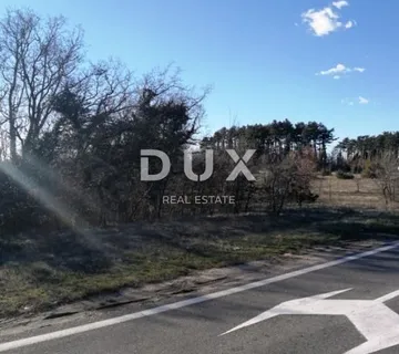 ISTRA, ŽMINJ - Poljoprivredno zemljište uz industrijsku zonu - cover