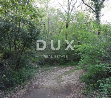 BRSEČ zemljište 4240m2 za obiteljsku kuću / apartmane / kuću za iznajmljivanje sa bazenom - cover