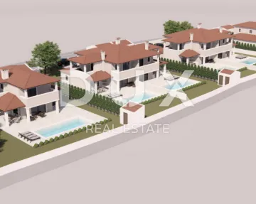 ISTRA, PREMANTURA - Kompleks od 4 obiteljske građevine - 200 m OD PLAŽE!! - cover