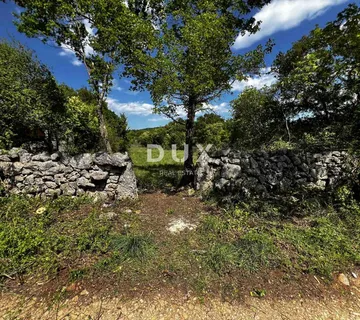 OTOK KRK, GARICA - Pravilno građevinsko-poljoprivredno zemljište, ravne konfiguracije, idealno za luksuznu vilu s bazenom - cover