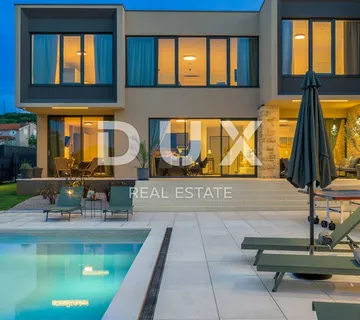 ISTRA, ROVINJ - Moderna nova vila s bazenom i privatnošću - cover