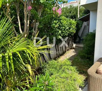 OPATIJA - kuća za dugoročni najam na dobroj i mirnoj lokaciji - cover